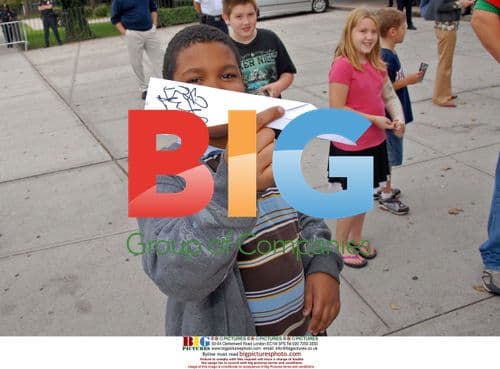 Britney Spears visits Bronx school