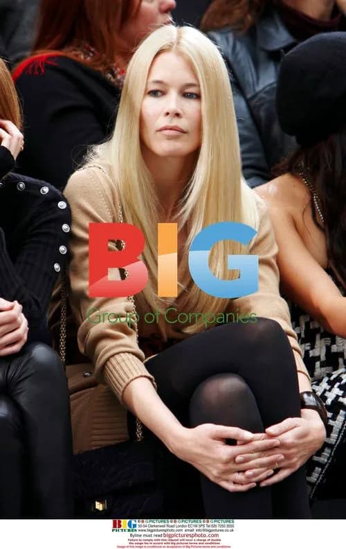 Claudia Schiffer at Chanel 2009 Show
