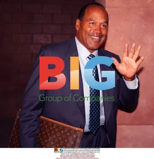 O.J. Simpson leaves court in Las Vegas