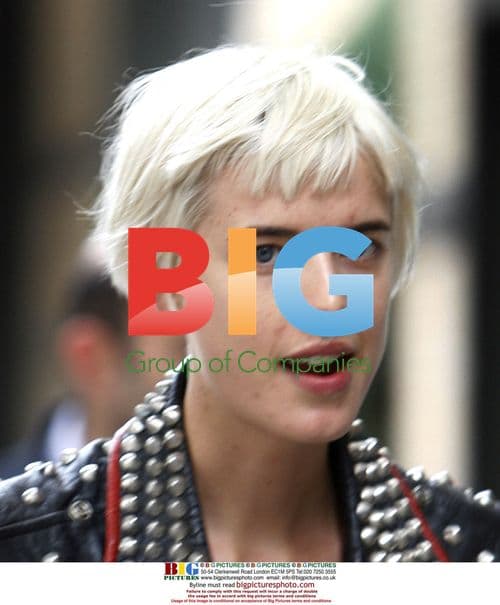 Agyness Deyn walks in Soho, NYC