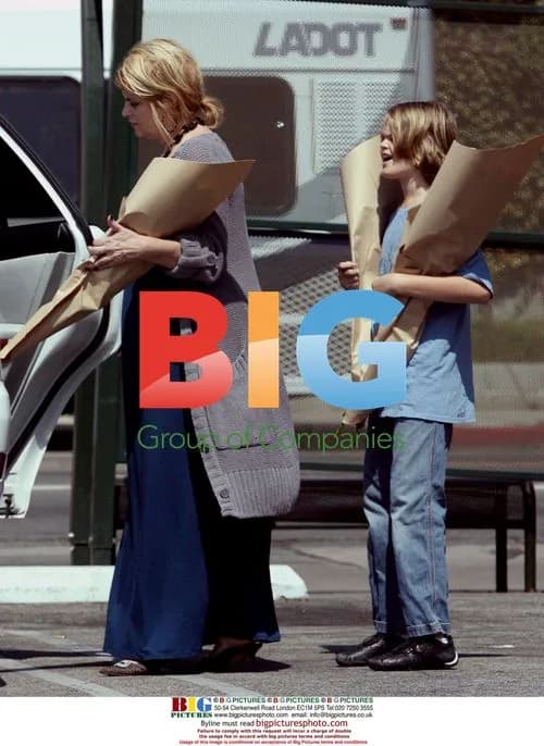 Kirstie Alley shopping for flowers in LA