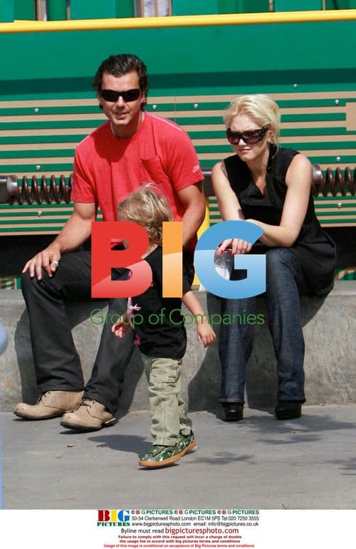 Gwen Stefani and Gavin Rossdale with son