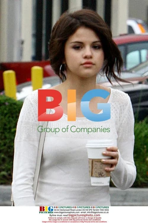 Selena Gomez gets coffee before shopping