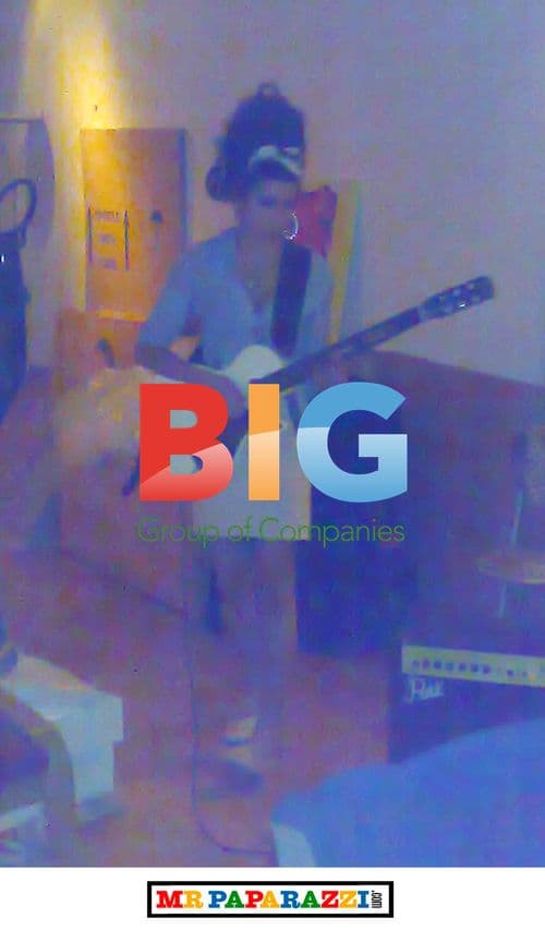 Kelly Osbourne and Tyler James at Amy Winehouse's home