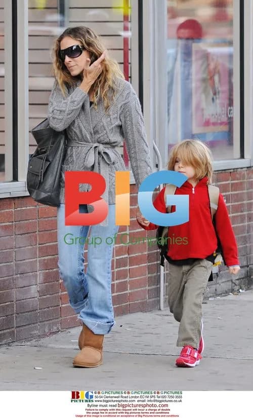 Sarah Jessica Parker and son James walk to school