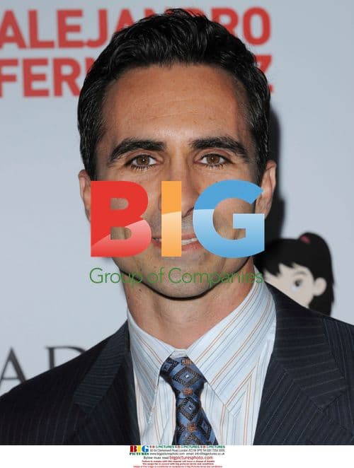 Nestor Carbonell at Padres Contra El Cancer Gala
