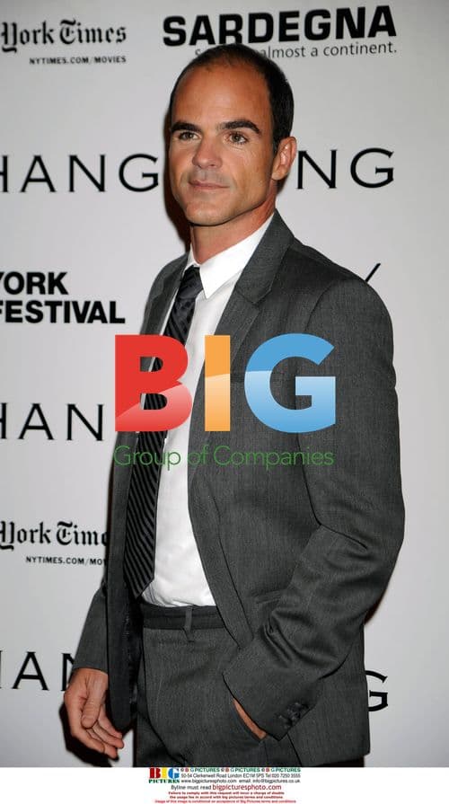 Michael Kelly Attends 'Challenging' Premiere