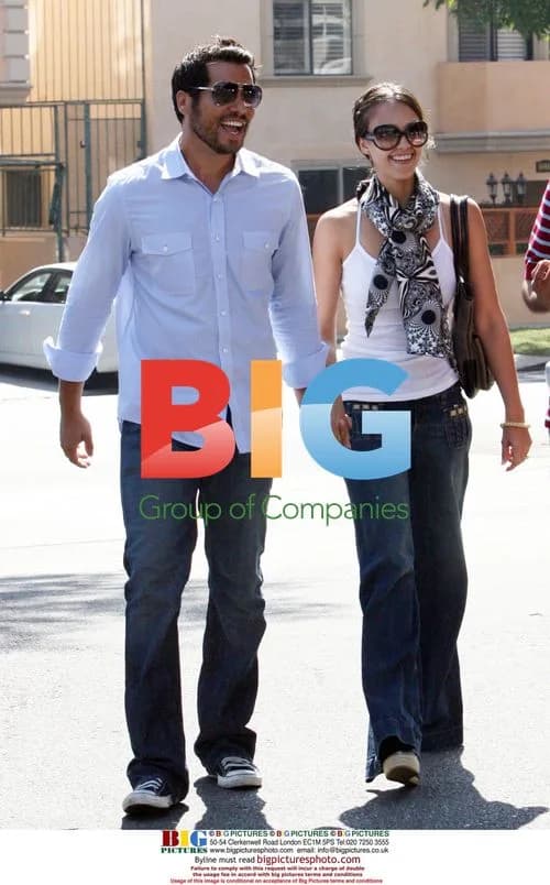 Jessica Alba and Cash Warren with Daughter