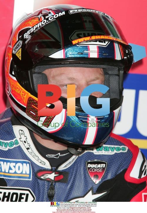 Airwaves Ducati rider Shane Byrne at British Superbike Championship