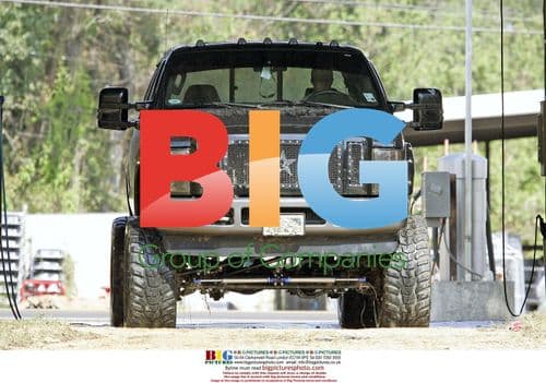 Casey Aldridge washes truck given by Jamie Lynn Spears