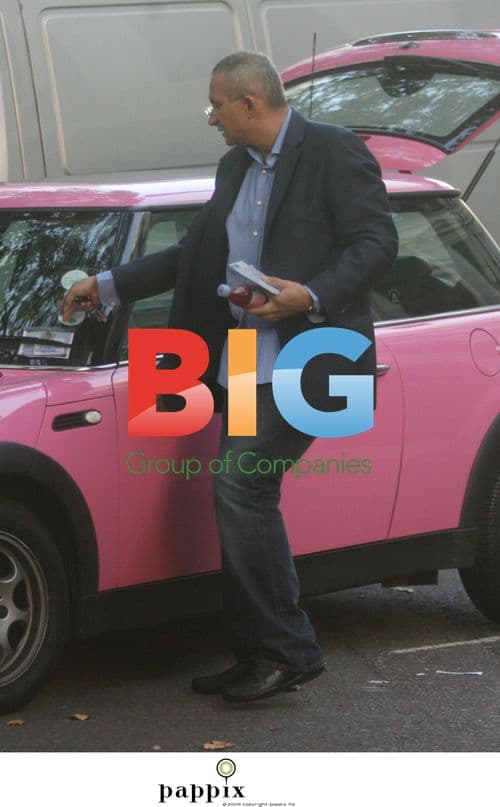 Trinny Woodall's Mini Cooper Outing