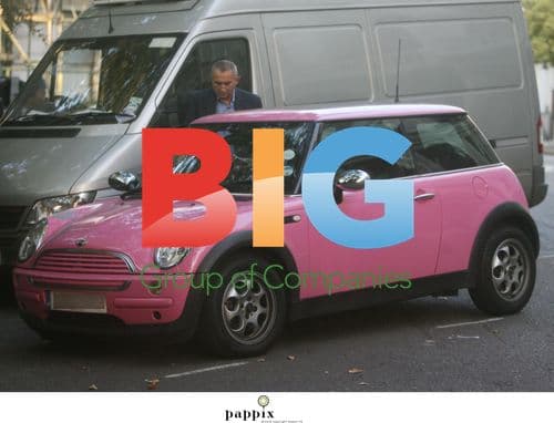Trinny Woodall's Pink Mini Attracts Parking Ticket