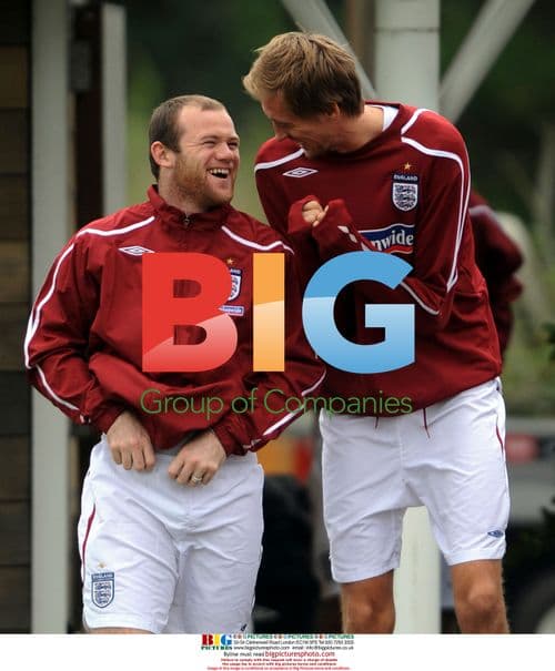 Wayne Rooney and Peter Crouch at England Training