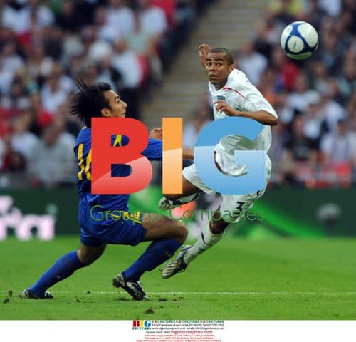 Ashley Cole and Sabrykhan Ibrayev at England vs Kazakhstan match