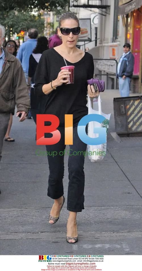 Sarah Jessica Parker out in NYC