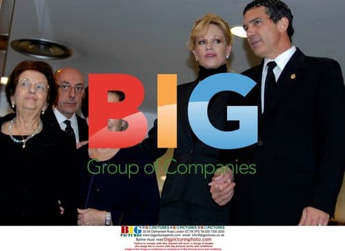 Antonio Banderas receives Arts Gold Medal 2007