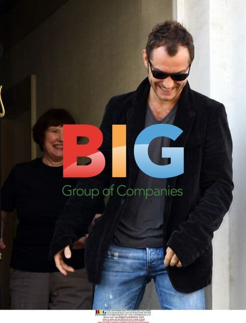 Jude Law Attends Voice Coaching