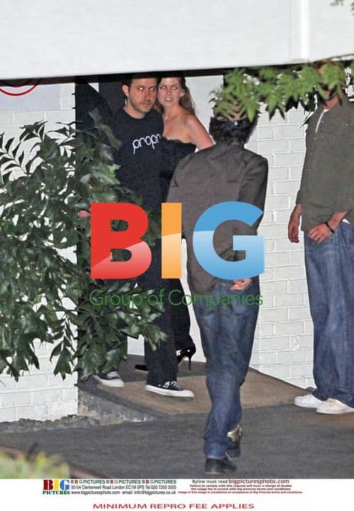 Aniston and Mayer Celebrate His 31st