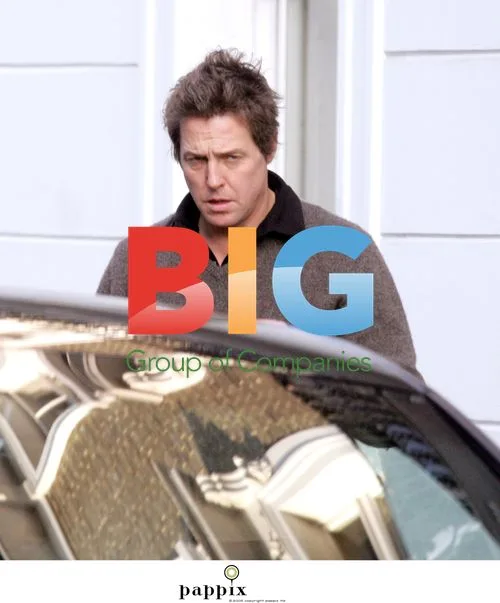 Hugh Grant leaves home with golf clubs