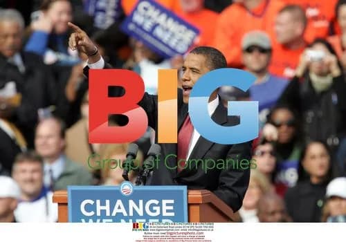 Barack Obama speaks at campaign rally