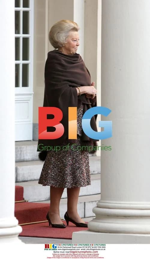 Queen Beatrix and President Kufuor farewell ceremony