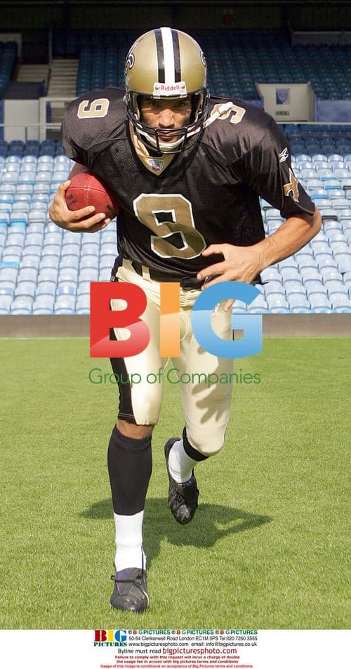 David James dons New Orleans Saints gear