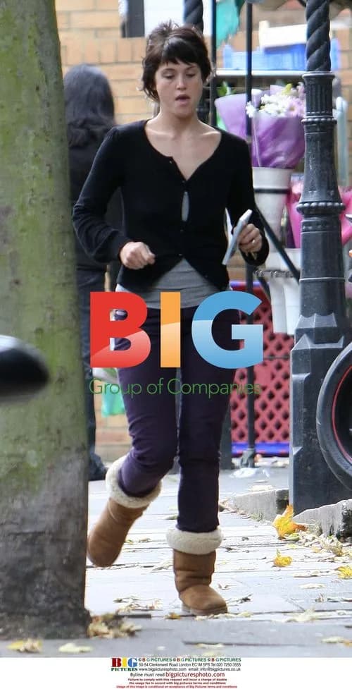 Gemma Arterton running errands