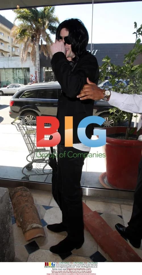Michael Jackson shops for antiques in West Hollywood