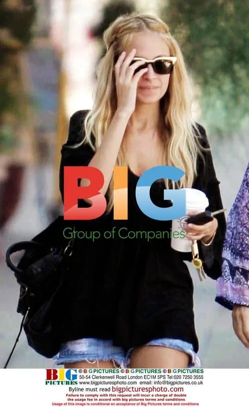 Nicole Richie Spotted Shopping