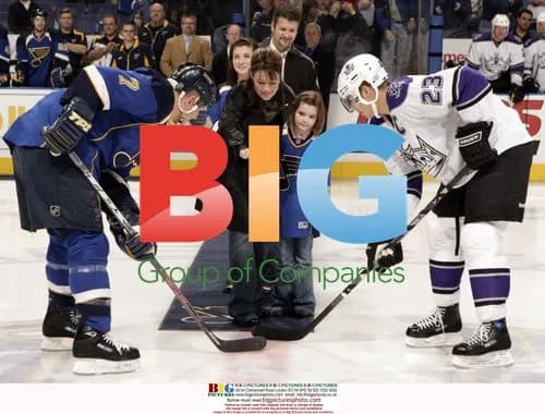 Palin Drops Puck at Hockey Game