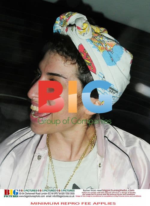 Amy Winehouse on her way to Rehab