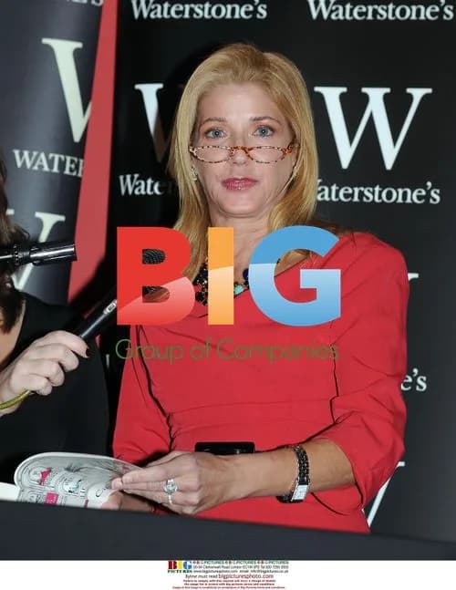 Candace Bushnell reads from 'One Fifth Avenue'