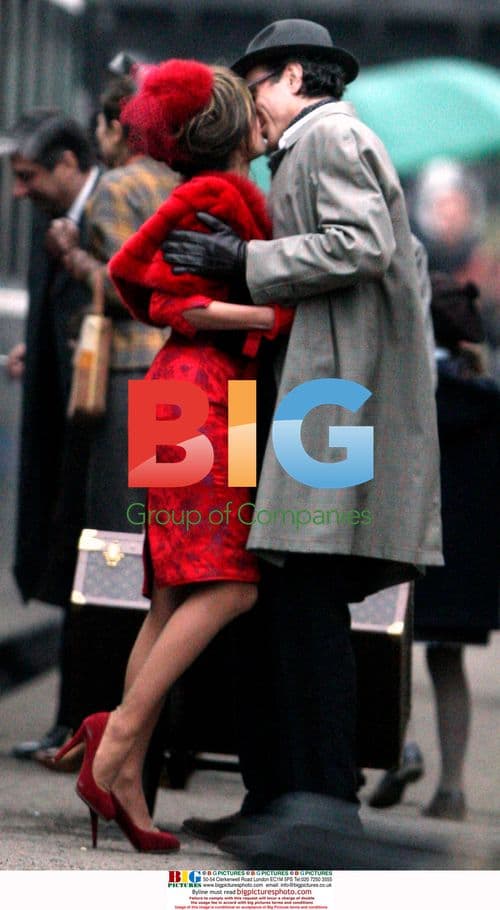 Penelope Cruz and Daniel Day Lewis film "Nine"