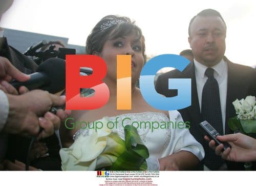 Manuel Uribe, world's heaviest man, marries Claudia Solis