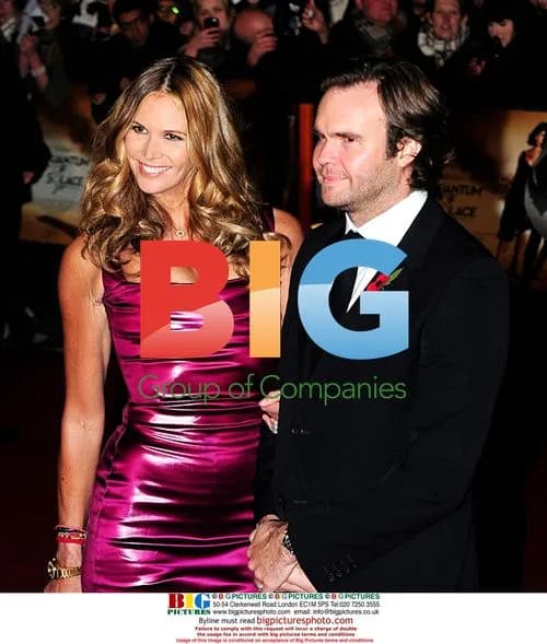 Elle Macpherson at 'Quantum Of Solace' Premiere