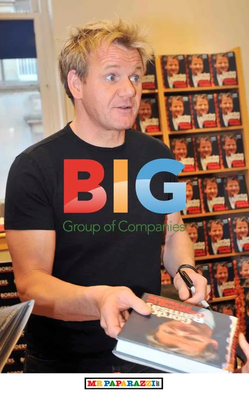 Gordon Ramsay signs new book in Glasgow