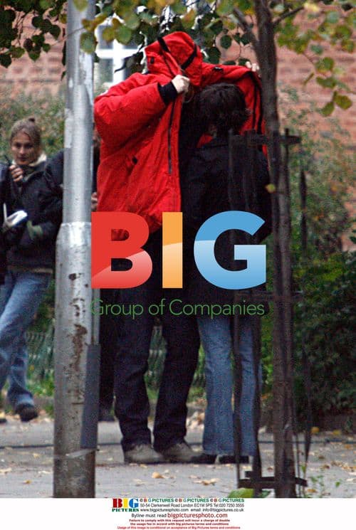 Val Kilmer and Iza Miko on film set