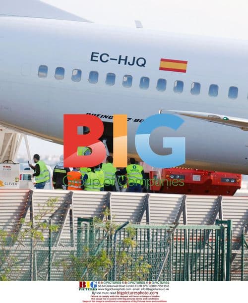 Plane skids off runway in Lanzarote