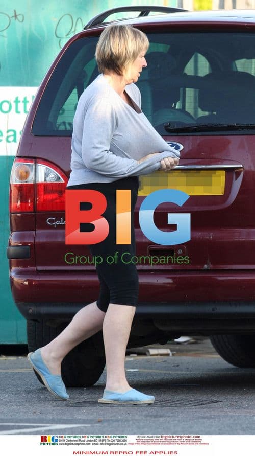 Fern Britton Runs Errands