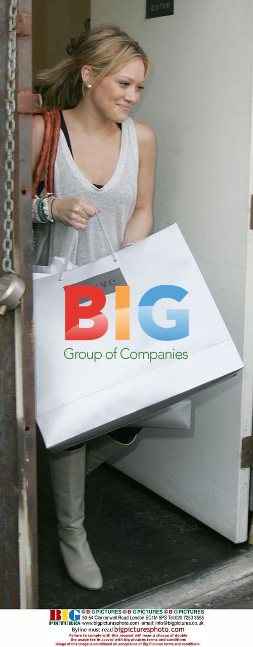 Hillary Duff shopping at Curve in West Hollywood