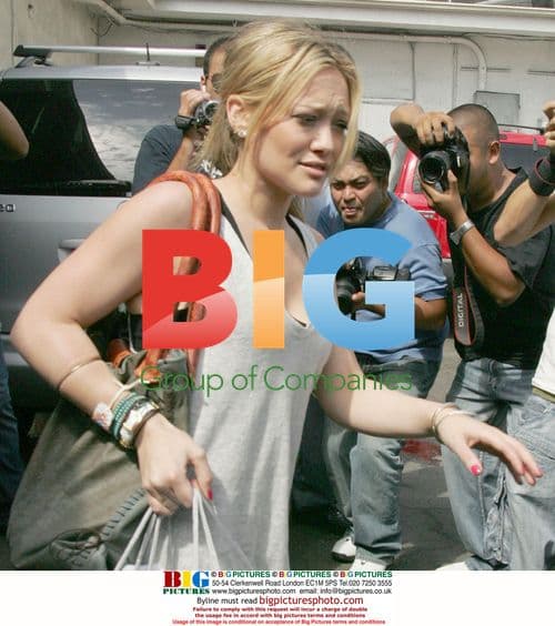 Hillary Duff Shopping at Curve in West Hollywood
