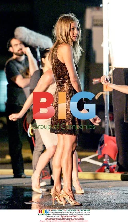 Jennifer Aniston on 30 Rock Set