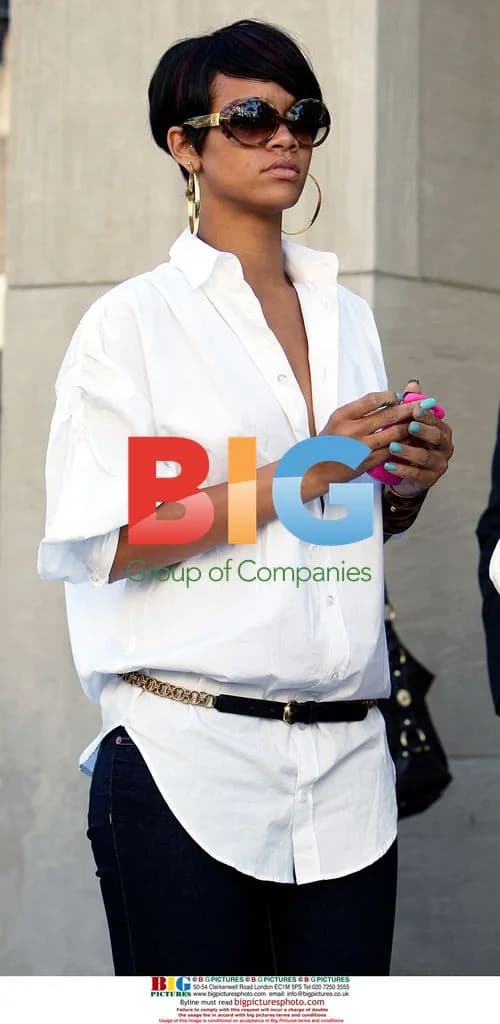 Rihanna goes shopping at Gucci in Beverly Hills
