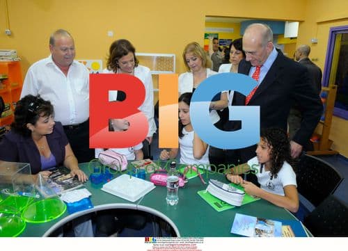 UK PM Olmert visits school in Nazareth Illit, Israel