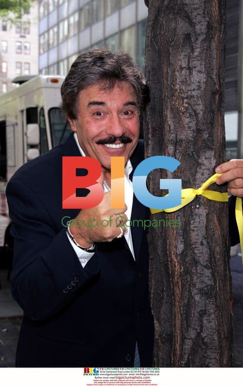 Tony Orlando honored for 100 lb weight loss