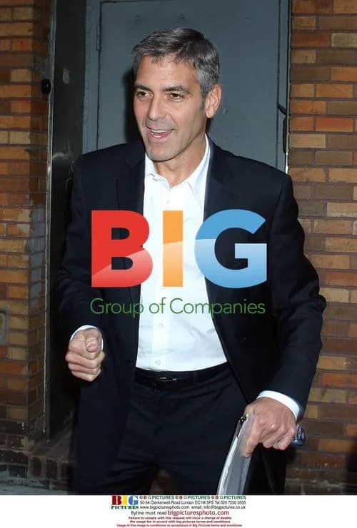 George Clooney leaving Jon Stewart Show