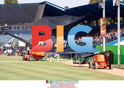 Gerard Butler and pug on film set