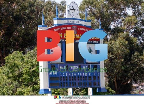 Gerard Butler Films "The Ugly Truth"