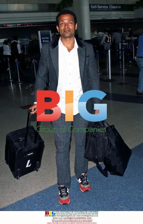 Mario Van Peebles at LAX airport