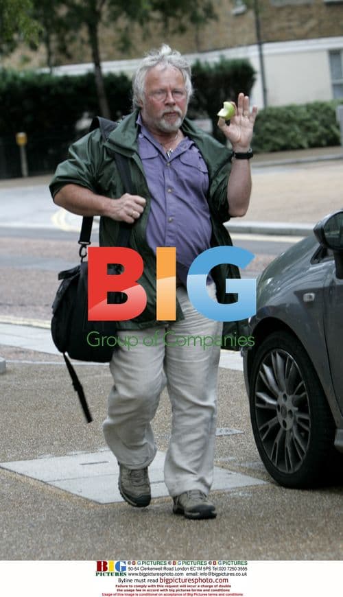 Bill Oddie arrives at GMTV studios